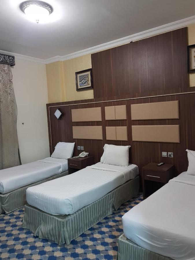 Diyar Al Nakheel Hotel Medina Esterno foto